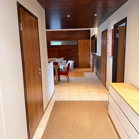 White B5 Apartment, Slope Views Appartement Tahkovuori