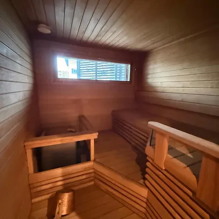 White B5 Apartment, Slope Views